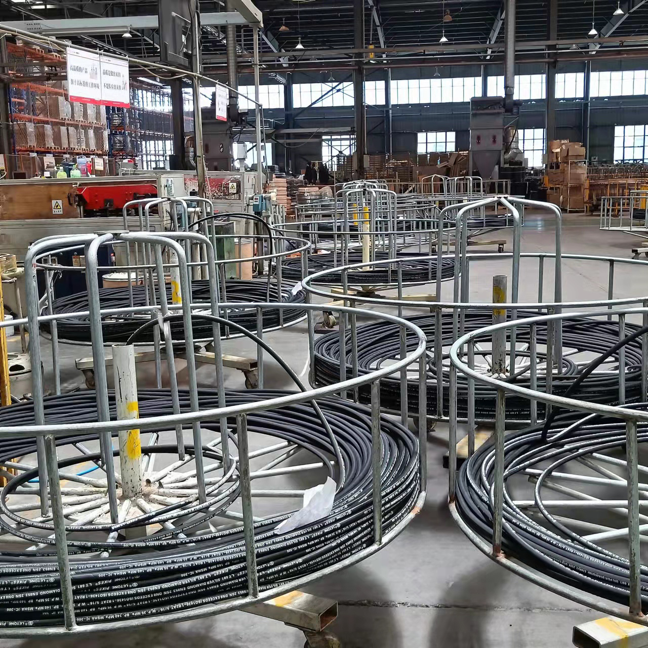 高压油管连接面密封不严格和泄漏问题